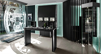 成都金融中心格拉苏蒂专卖店售后维修保养服务中心